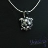 SHINY TURTLE - сребърна висулка с кристали Swarovski